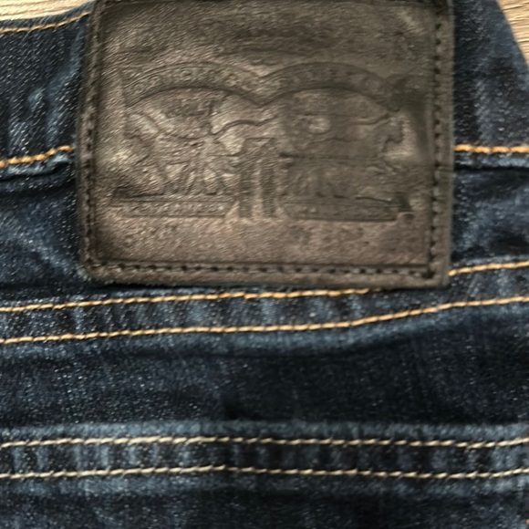 Men’s Levi’s  Dark Blue Jeans 32 x 30 - Picture 3 of 4